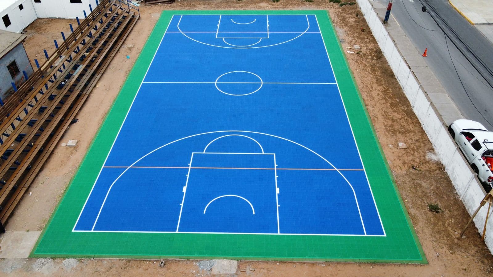 Cancha deportiva en Caleta San Pedro, La Serena, con piso Sportflex